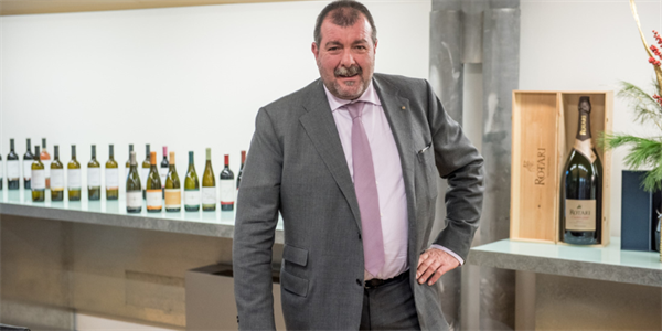 Vino, produzione UE in leggero aumento, ma restano le sfide 