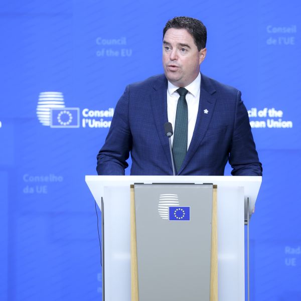 Il Consiglio UE concorda una posizione negoziale volta a semplificare e snellire i requisiti in materia di sicurezza alimentare e dei mangimi